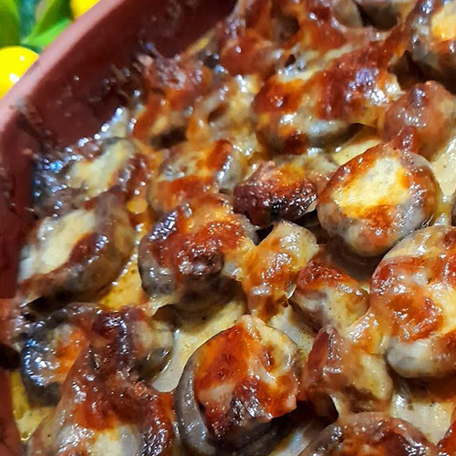 Güveçte Mantar